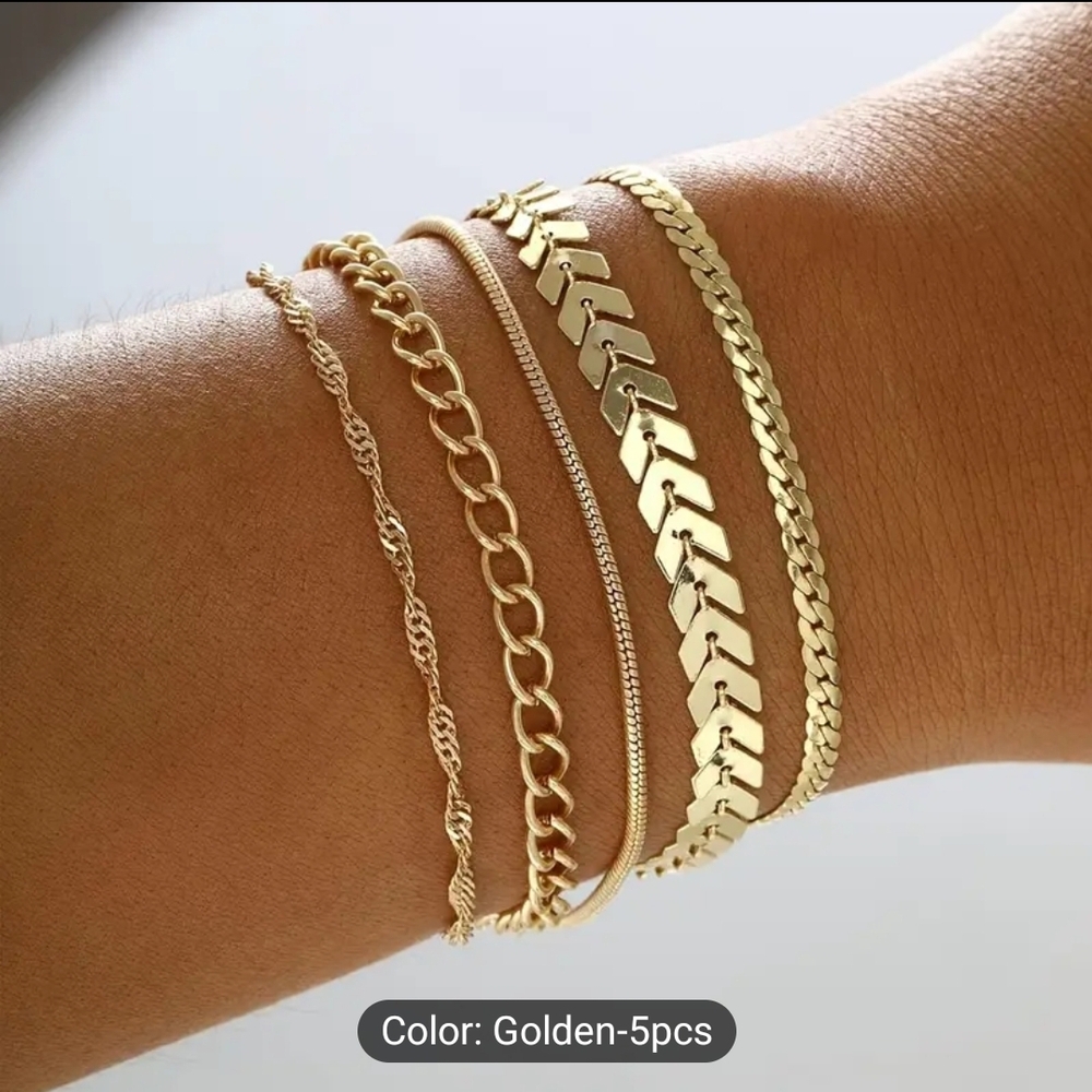 Elegant Gold Bracelet Set